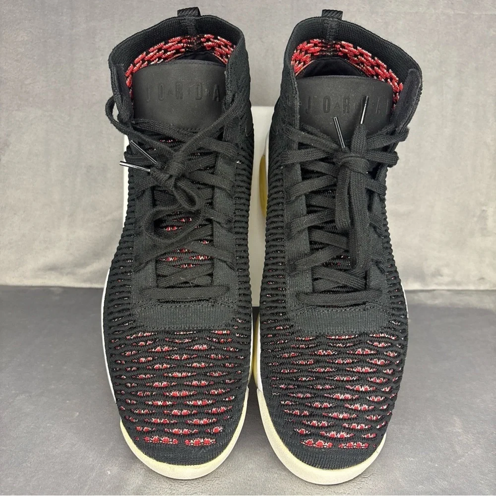 Air Jordan 32 XXXII Black Red Yellow Size 13 Mens AJ8207-023